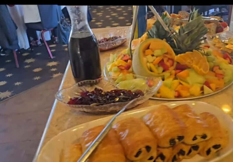 Peekskill: Fall Foliage Brunch Cruise - Key Points