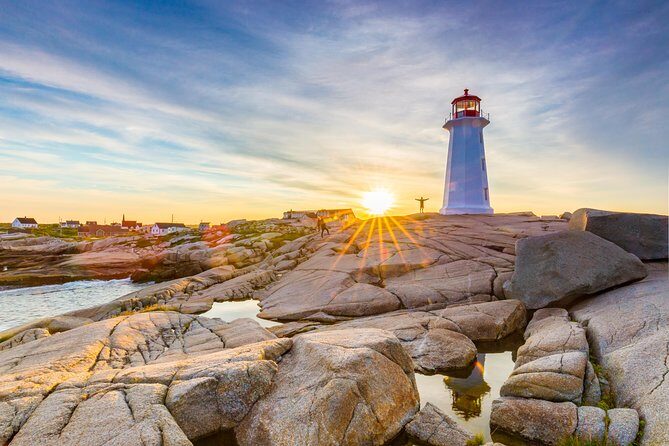 Peggy's Cove Sunset + Halifax Dinner Small Group Night Tour - What to Expect from the Tour