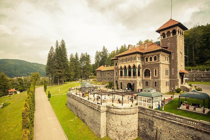 Peles & Cantacuzino Castles: Gourmet Wine & Cultural Day trip - FAQ