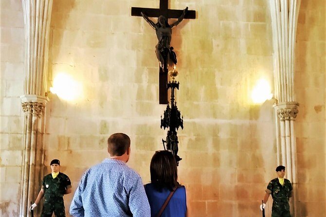 Peniche, Nazaré (big waves), Batalha monestary tour and Óbidos - Why This Tour Might Be Right for You