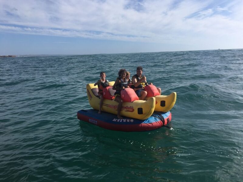 Peniche: Traction Buoy or Banana Boat Adventure - Key Points