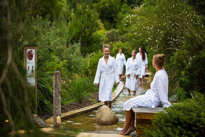 Peninsula Hot Springs Day Trip with Bathing Entry from Melbourne - FAQ