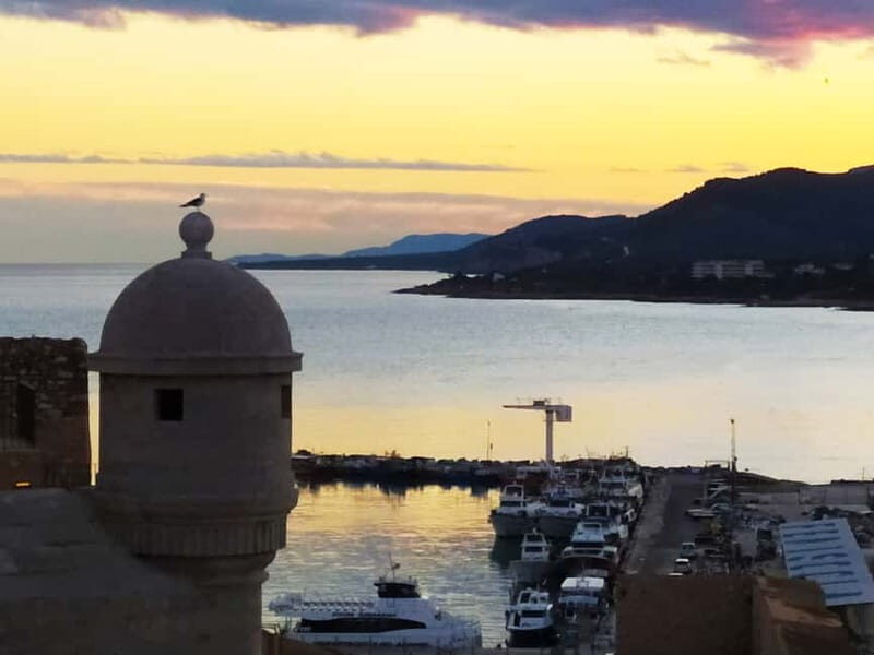 Peñiscola: Castle & Walled City Spanish Guided Tour - Key Points