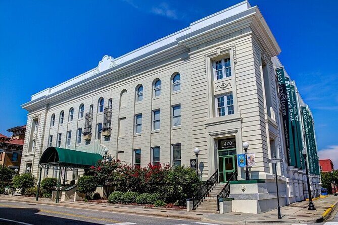 Pensacola Amazing Race Tour & Scavenger Hunt - Exploring the Details of the Pensacola Amazing Race Tour & Scavenger Hunt