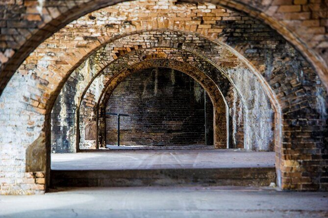 Pensacola Beach Fort Pickens Dolphin Cruise Tour - A Deep Dive into the Tour Experience