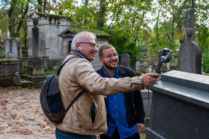 Père Lachaise Cemetery Tour: A Stroll Through Immortal History - An In-Depth Look at the Père Lachaise Cemetery Tour