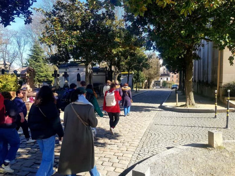 Père-Lachaise : histoires et mystères contés par un comédien - The Value Proposition