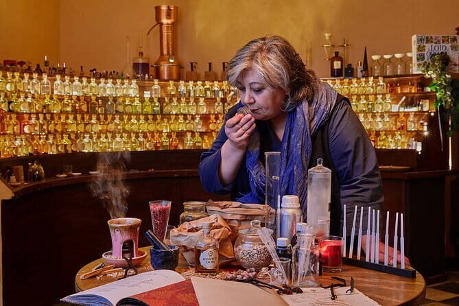 Perfume Masterclass in Florence: Make your Own Personal Fragrance - An Inside Look at the Perfume Masterclass