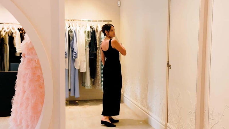 Personalised Shopping Tour with Expert Fashion Stylist - Transportation & Convenience