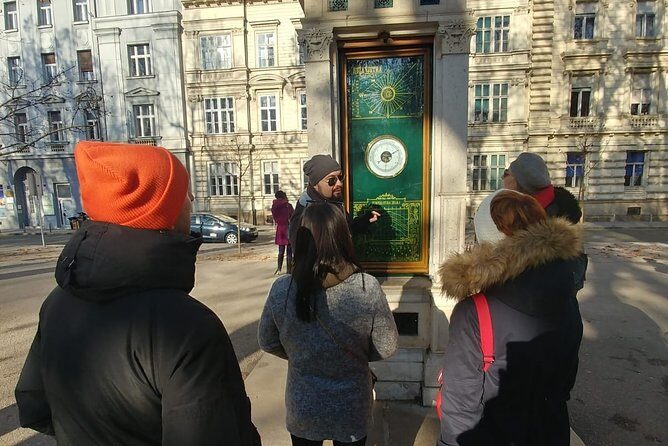 Personalized Eclectic Small-Group Walking Tour - Stop 1: Zrinjevac