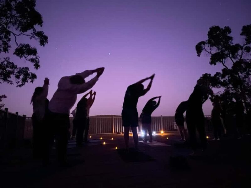 Perth: Sunset Yoga Hike with Light Supper - Key Points