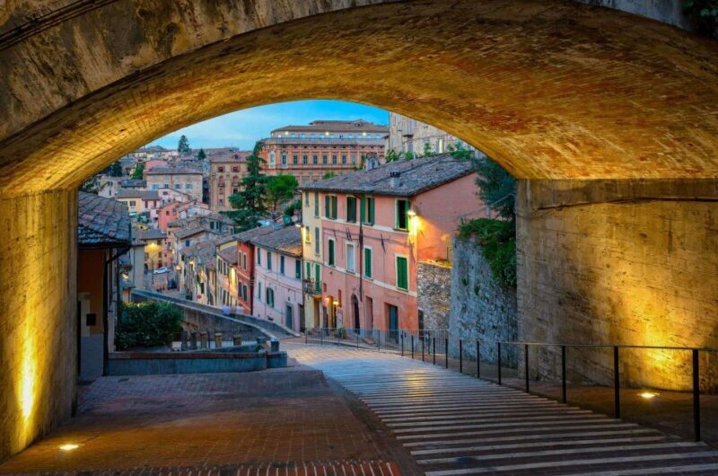 Perugia: City Private Walking Tour and food tasting - Who Should Consider This Tour?