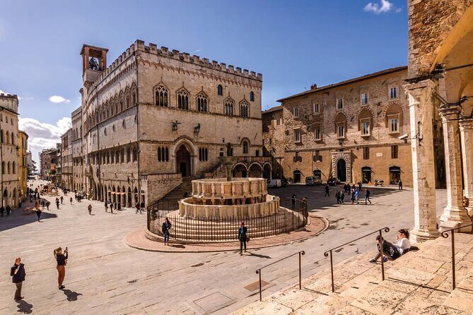 Perugia Walking Tour with Audio and Written Guide by a local - Why This Tour Works for Travelers