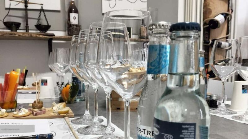 Peschiera del Garda: Italian Gin tasting - Key Points