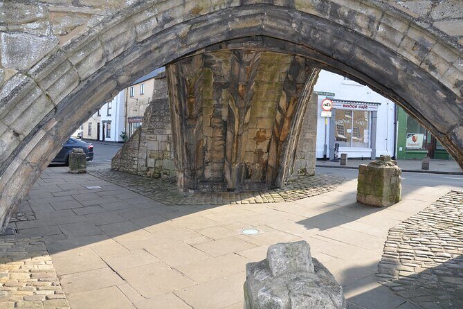 Peterborough Cathedral, Crowland Abbey and Trinity Bridge - Who Will Love This Tour?