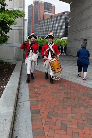 Philadelphia and Amish Country, 1-Day Tour from NYC - The Sum Up