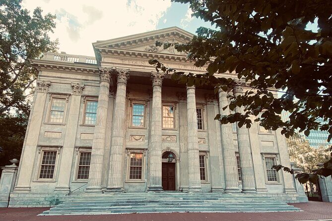 Philadelphia Haunted Ghost Smartphone Guided Audio Walking Tour - A Friendly Look at the Philadelphia Haunted Ghost Smartphone Guided Audio Walking Tour