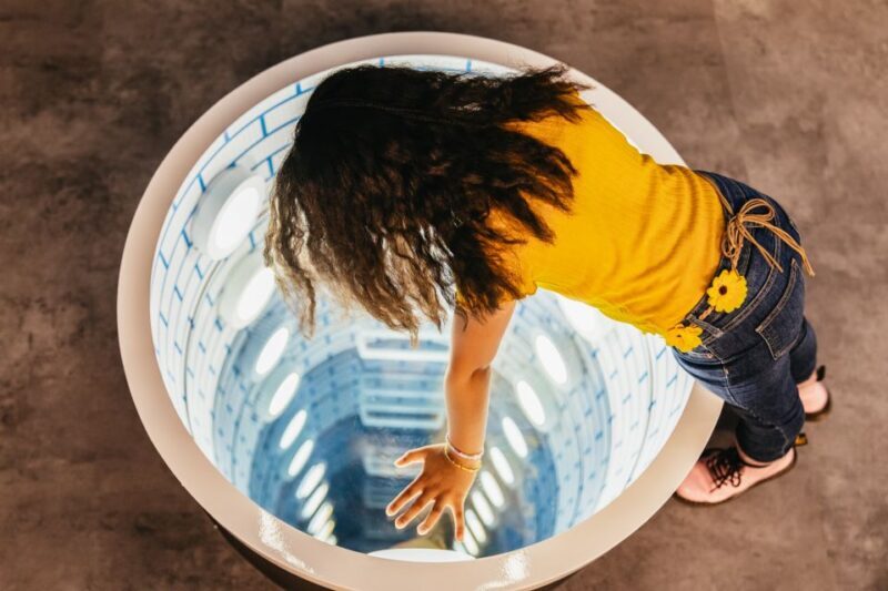 Philadelphia: Museum of Illusions Timed Entrance Ticket - Photo-ops and Social Media Moments