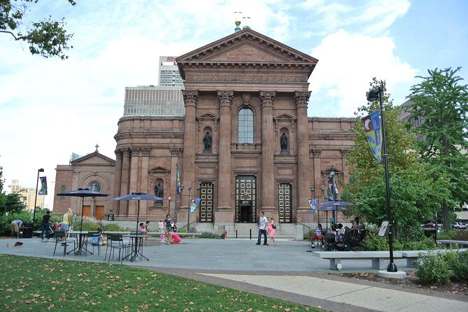 Philadelphia Museums self-guided walking tour & scavenger hunt - FAQ
