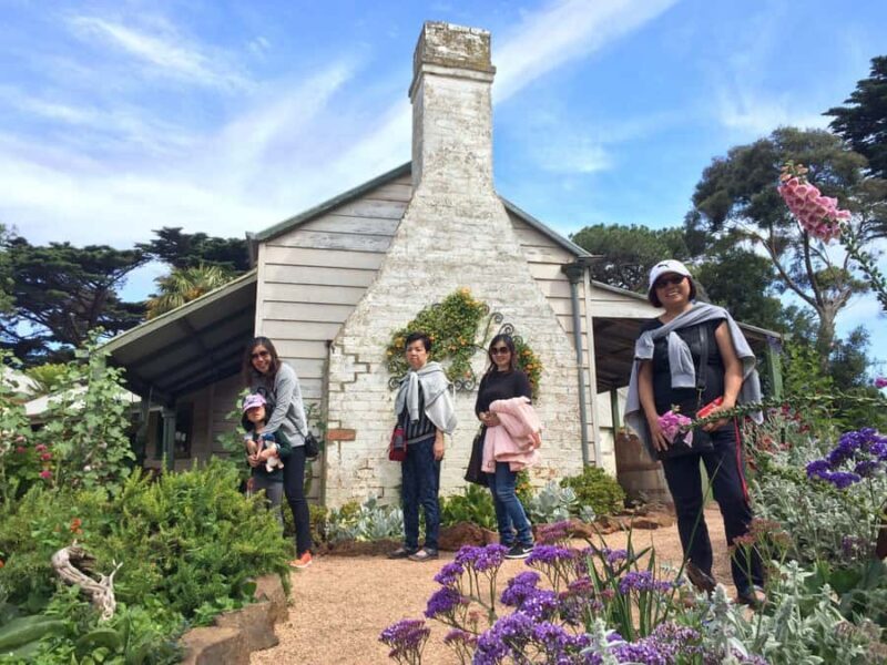 Phillip Island: Private Guided Tour with Penguin Parade - Key Points