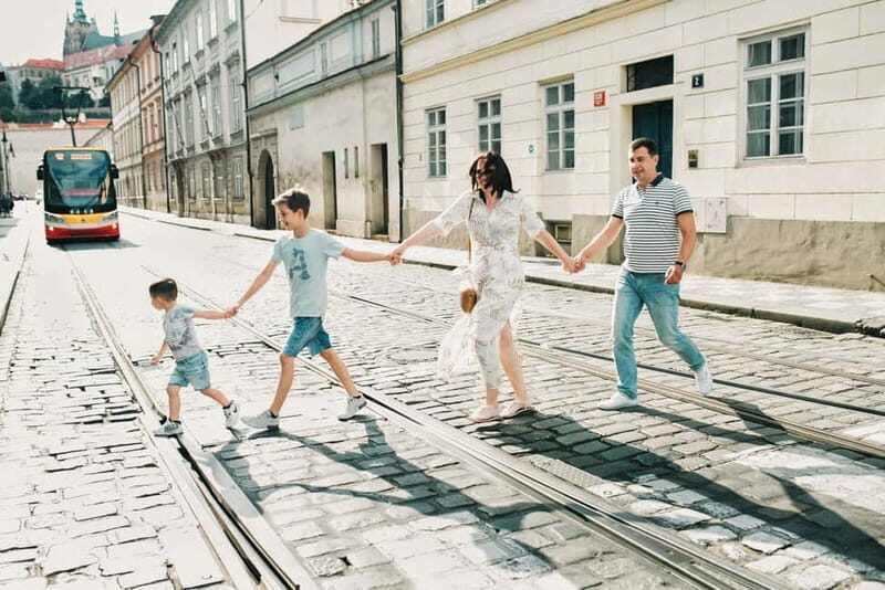 Photo Session in Prague:Shots with Iconic Landmarks - FAQ