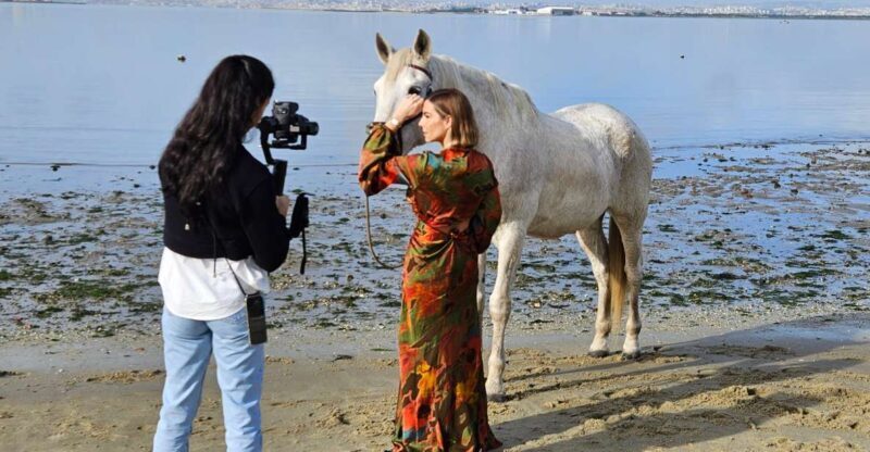 Photo Session With Horses on The Beach or in The Countryside - Pricing and Value