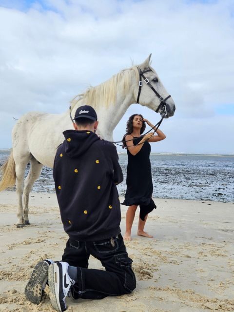 Photo Session With Horses on The Beach or in The Countryside - Who Should Consider This Experience?