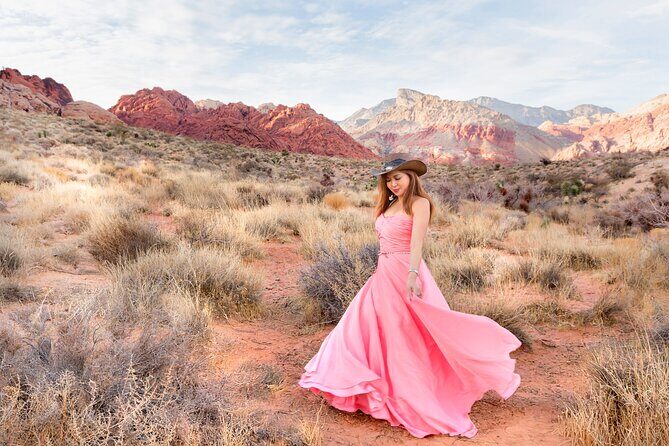 Photo Shoot at Red Rock Canyon in Calico Basin - Who Should Consider This Tour?