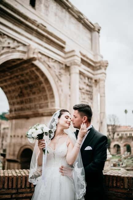 Photo Shoot in Rome with Vespa And Vintage Fiat 500 Options - Key Points