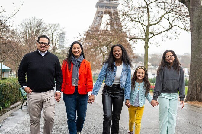 Photo shoot in the Eiffel Tower area - Who Is This Tour Best For?