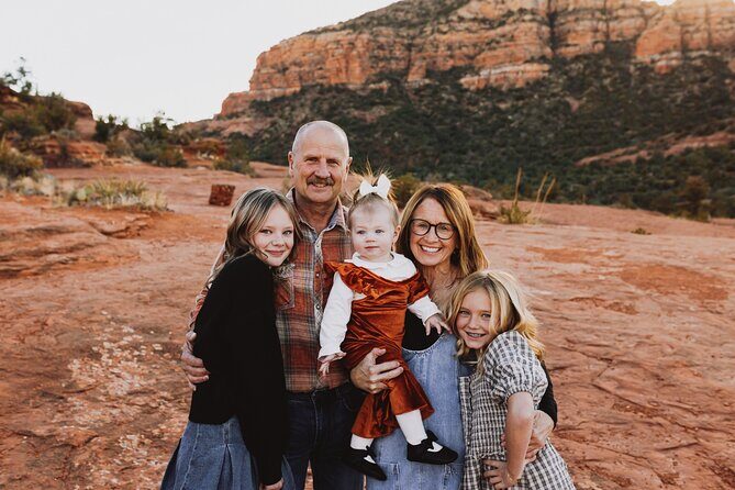 Photoshoot among Sedona's Red Rocks - Is This Experience Worth It?