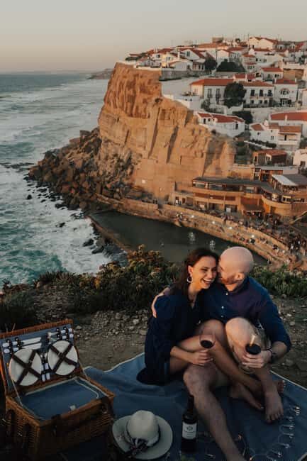 Photoshoot with video at Sintra beach - Setting the Scene: What to Expect from the Tour