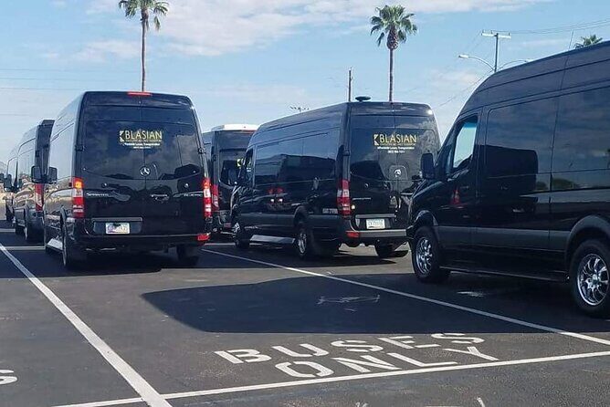 PHX (Phoenix Airport) Round-trip Sedan transportation Phoenix address - Who should consider this service?