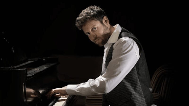 Piano Night by Giovanni Ghizzani & Noel Fortune - Audience & Suitability