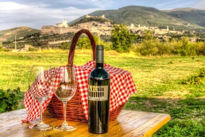 Pic nic Deluxe Assisi for 2 and wine tasting 5 wines - Introduction: What to Expect from the Pic Nic Deluxe Assisi Experience