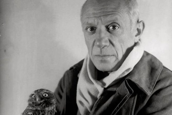 Picasso Museum private tour and walk in El Born district - The Experience: What You Can Expect