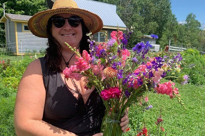 Pick Your Own Flowers on the Farm - Who Will Love This Tour?