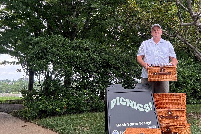 Picnic for 2-3 in Forest Park: 3-4 Restaurants in Every Basket! - Who Is This Picnic Best For?