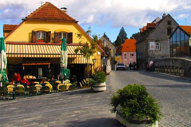 Picturesque Samobor & Samobor Castle Half-day Tour - Who Should Consider This Tour?