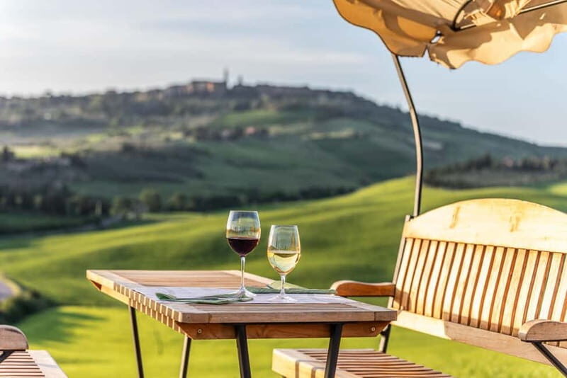 Pienza: guided tasting of Orcia DOC wine and organic EVO oil - Who Should Consider This Tour?