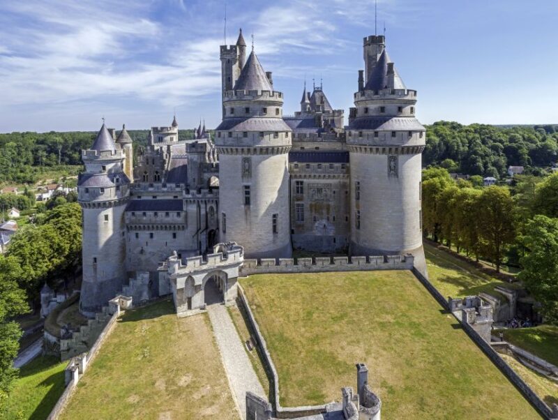 Pierrefonds: Château de Pierrefonds Entrance Ticket - Exploring the Architectural Marvel