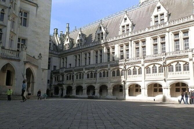 Pierrefonds & Compiègne Palaces -2 Castles Private Trip - FAQ