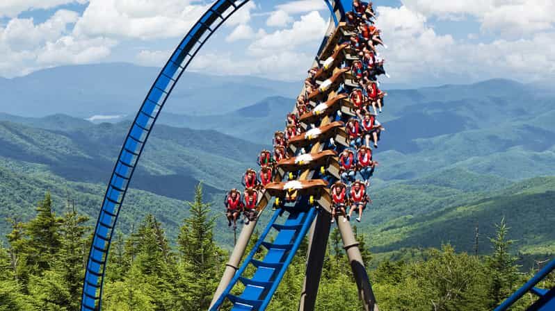Pigeon Forge: Dollywood & Splash Country Combo Ticket - Key Points