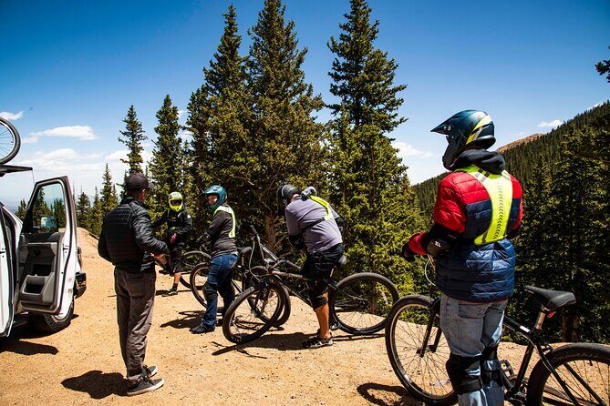 Pikes Peak Summit Downhill Bike Tour - Itinerary Breakdown: Day in the Life of the Tour