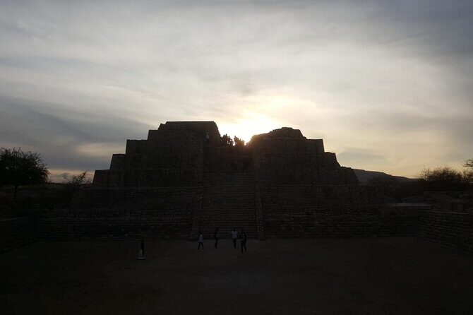 Pilgrimage with Researcher to Cañada de la Virgen, Hill of the Ancestors - FAQ