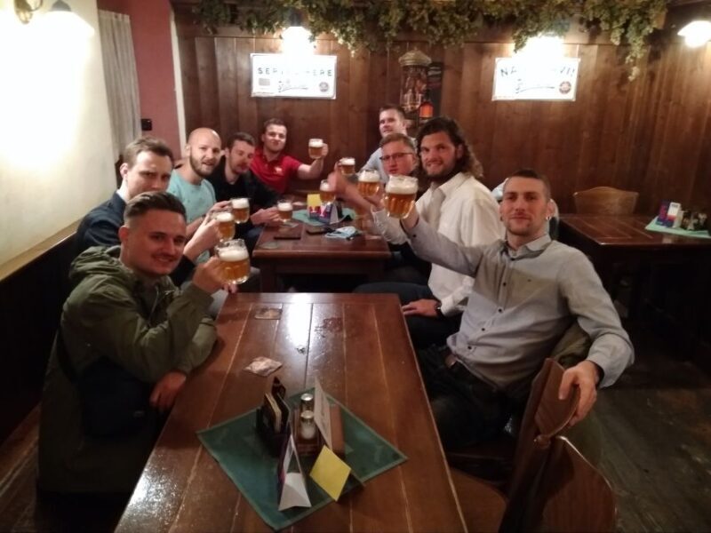 Pilsen: Pub and Club Crawl - Key Points