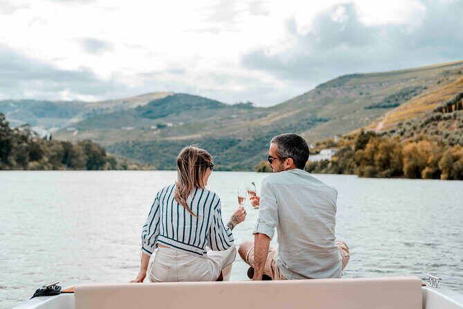 Pinhão: Electric Boat Experience 1h - Taste of Two Wines - FAQ: Practical Questions About the Tour