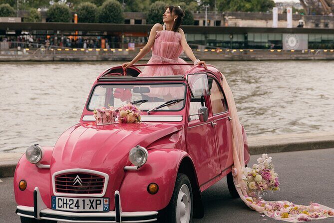 Pink 2CV Private Fashion Tour in Paris - A Deep Dive into the Pink 2CV Paris Experience
