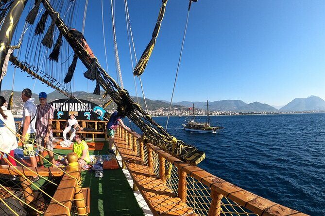 Pirate Boat Tour in Alanya: A Relaxing Day Out with Lunch - What to Expect from the Pirate Boat Tour in Alanya