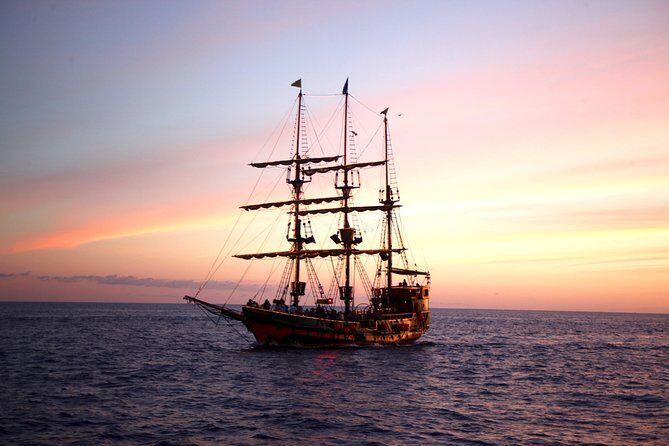 Pirate Ship Sunset Dinner and Show in Los Cabos - Who Should Consider This Tour?